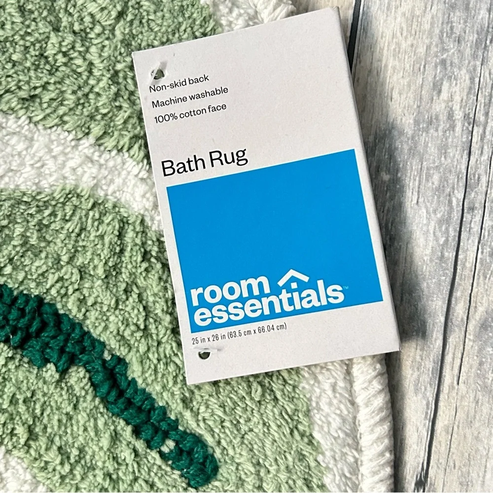 🌴Target Room Essentials Leaf - Shaped Bath Rug | Green and Yellow Bath